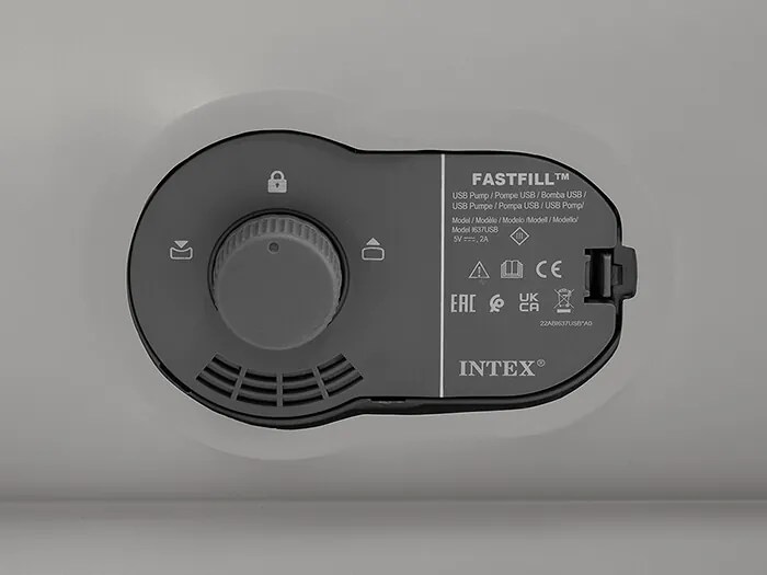 Luftbett mit USB Pumpe
